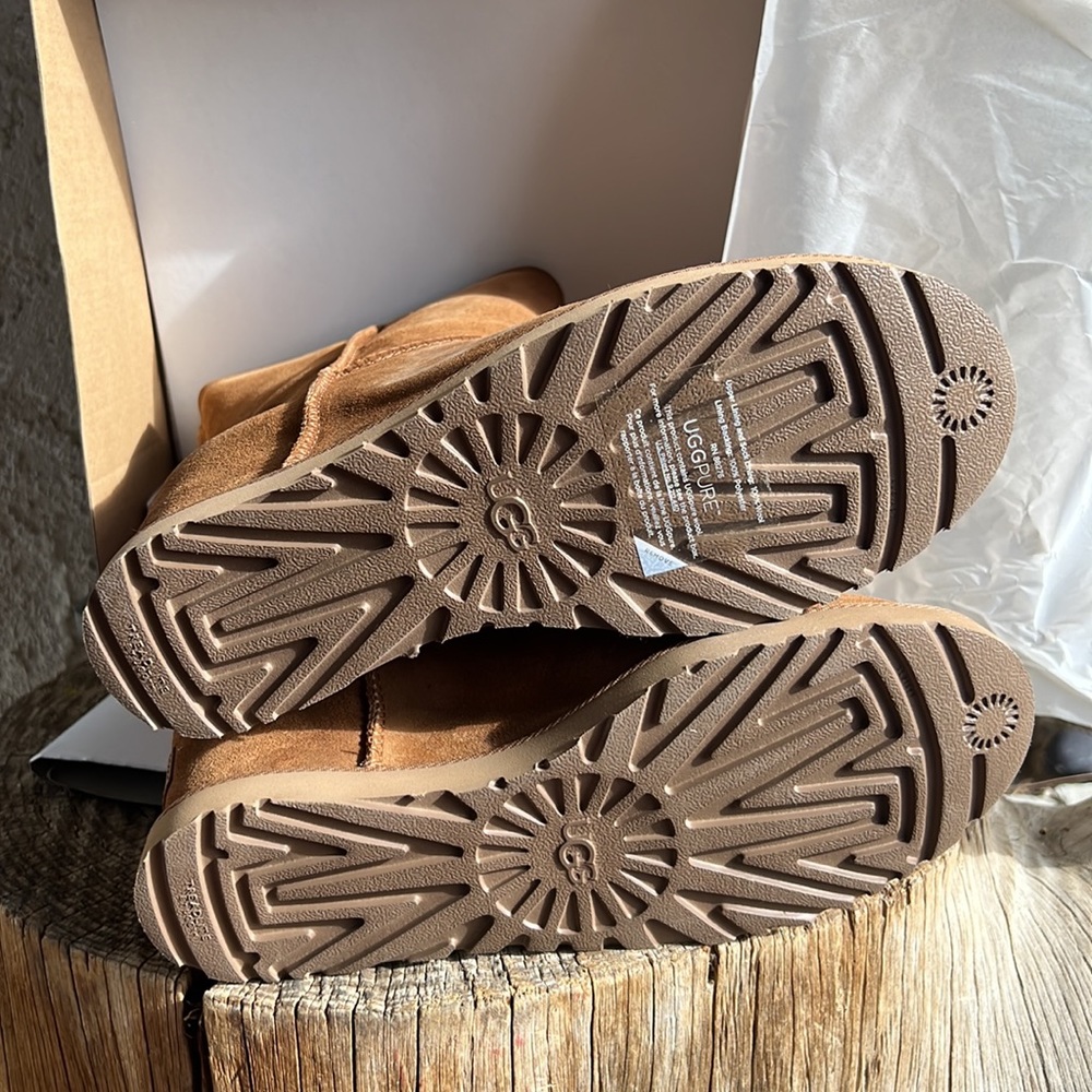 UGG Chestnut CLASSIC FEMME SHORT - Picture 11 of 11